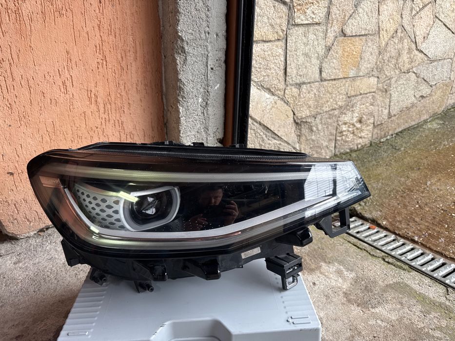 Фарове за Vollswagen id4 ляв и десен