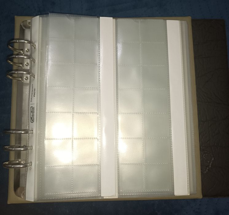 Альбом для коллекционирования монет