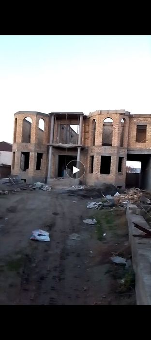 Usta uy qurish ishlari