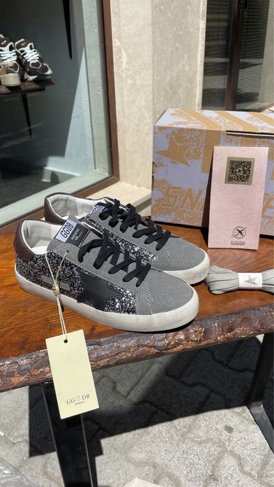 Golden goose дасмки различни цветове