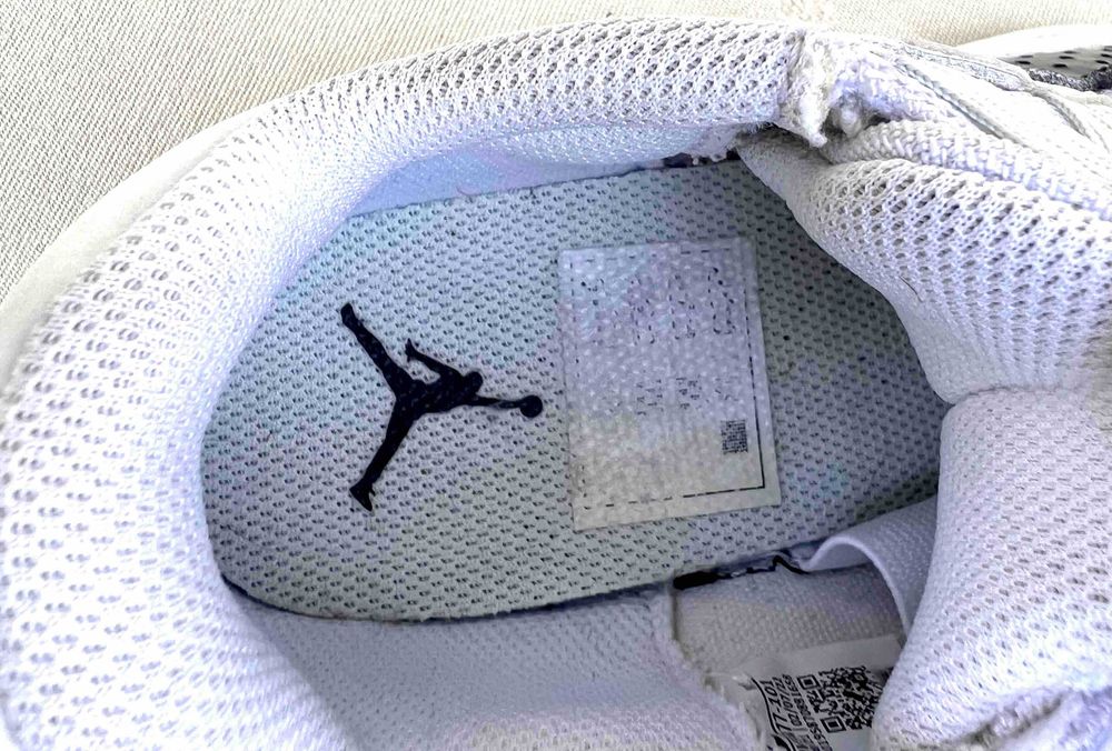 Air Jordan 11 CMFT Low "Concord" Sneakers Alb Negru Piele Nr.36