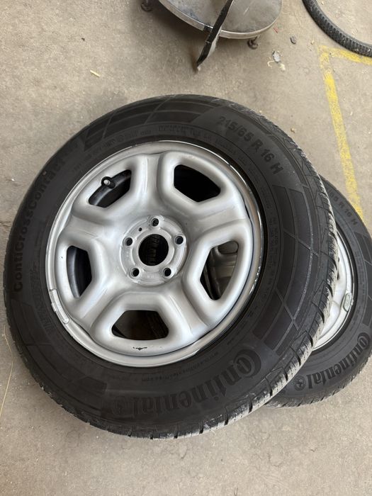 Jante Dacia Duster R16 cu anvelope continental