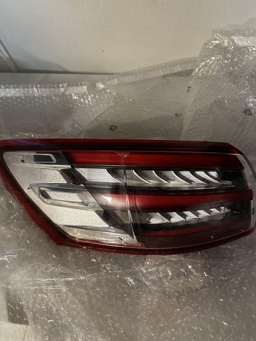 Stopuri led spate pe caroserie pentru ford s-max model 2015-2023