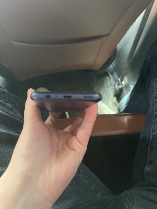 Самсунг А03 с каробкой