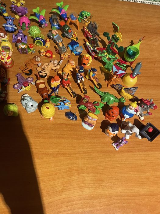 Jucării Kinder din Germania