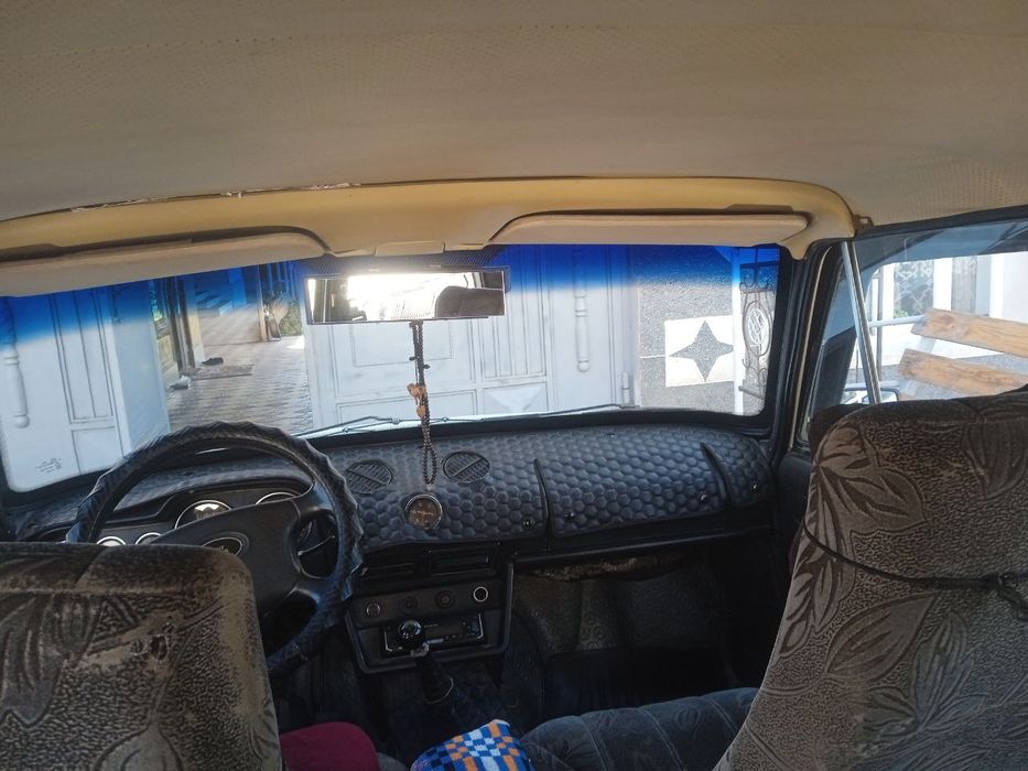 Машина 1988йил бензинда нахаду реаални оладиганлар буса алокага чиксин