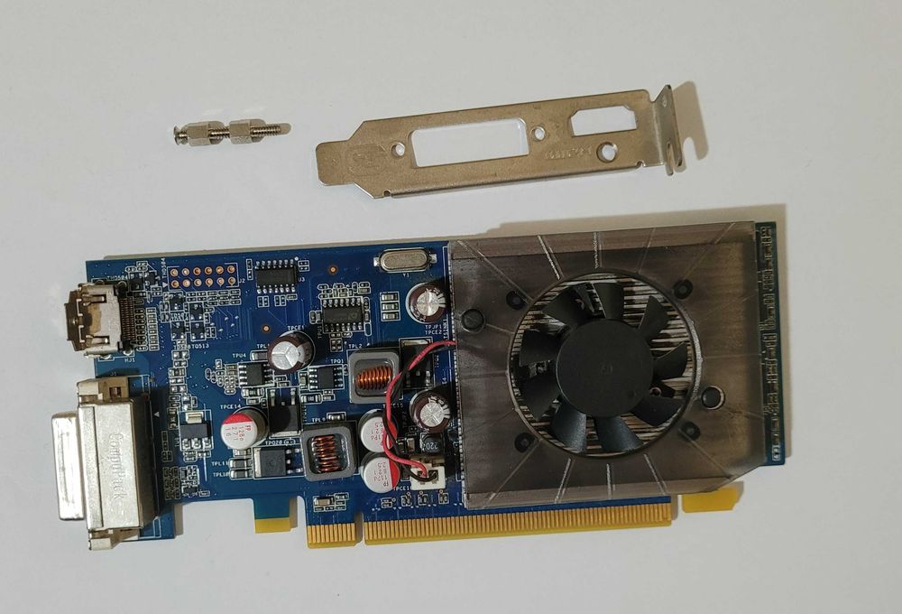 placa video nVidia GeForce405 PCIe LowProfile