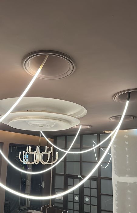 Corpuri de iluminat, candelabru si tuburi led