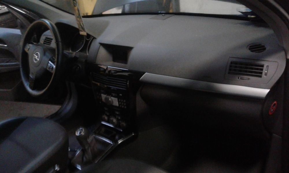 opel astra H