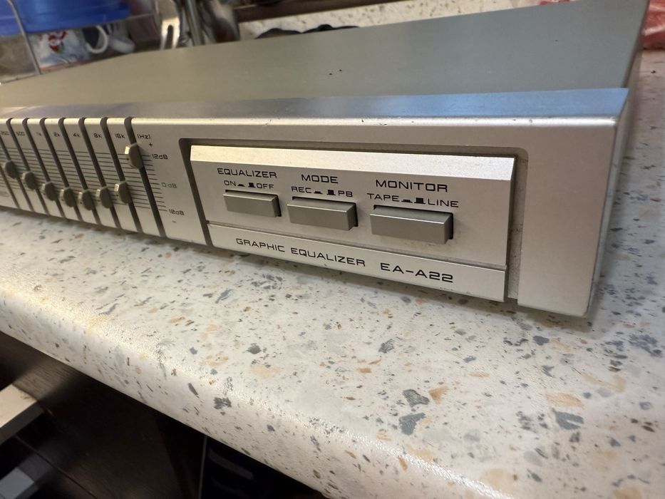 Еквалайзер Akai EA-A22
