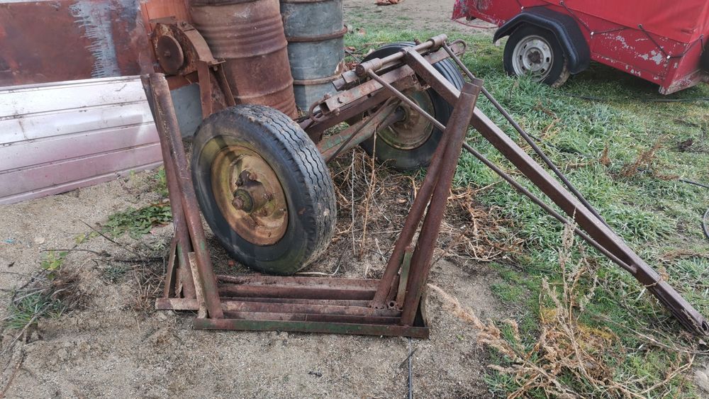 Vând punte (căruță)