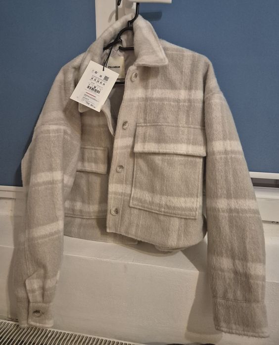 Jacheta damă, Pull&Bear - mărimea M.