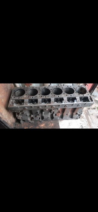 Блок на  Caterpillar с13 индустриальный