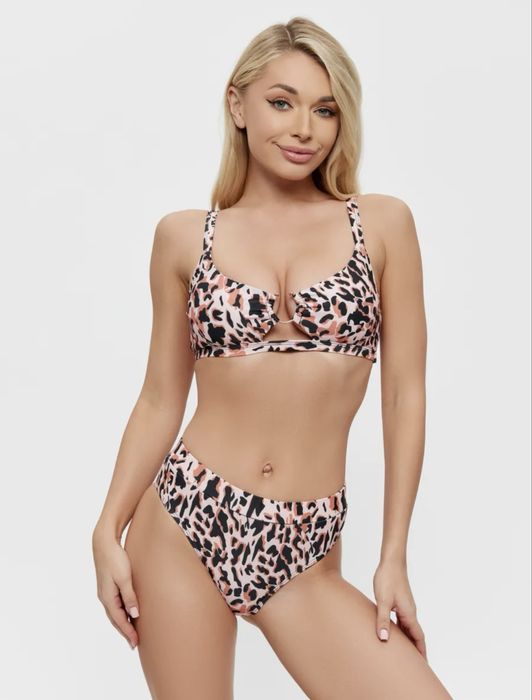 Продам купальник