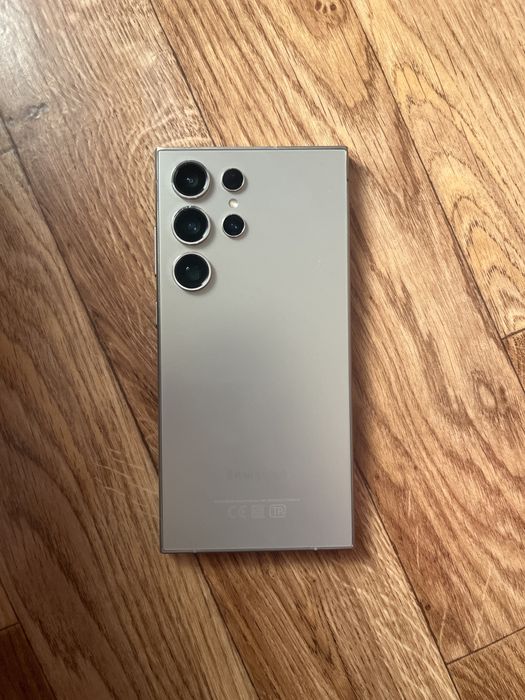 Samsung S24 Ultra — продаётся