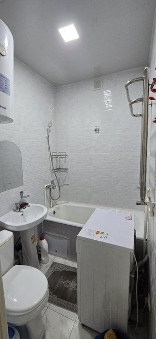 ТРОИЦКИЙДА ЧИРЧИК Шахрида  Арендага  КВАРТИРА а 14-13-мактаблар якин
