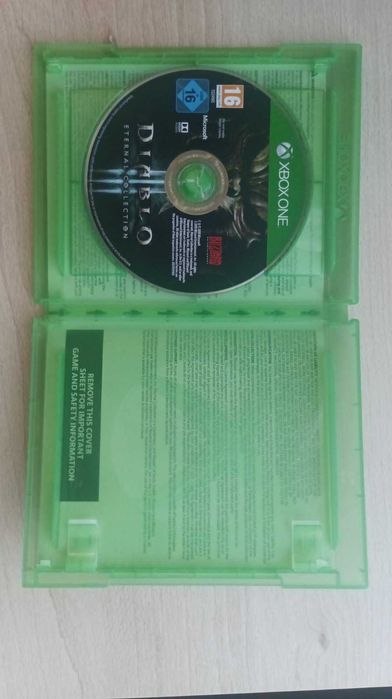 Xbox One S – 1T GB памет – отлично състояние – кутия