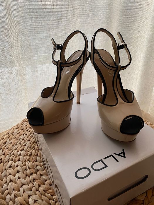 Обувки с ток Aldo, 39