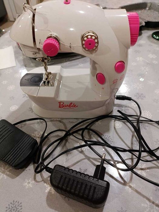 Игрушка Детская швейная машина для девочек