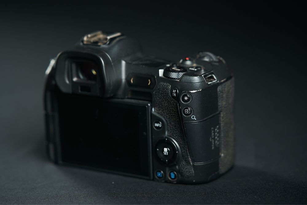 Negociabil - Canon EOS R, Blitz Canon 430ex III