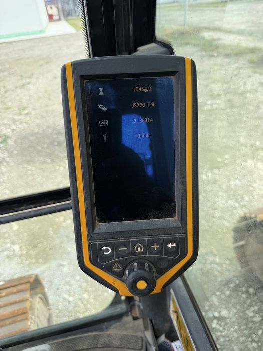 Excavator JCB220