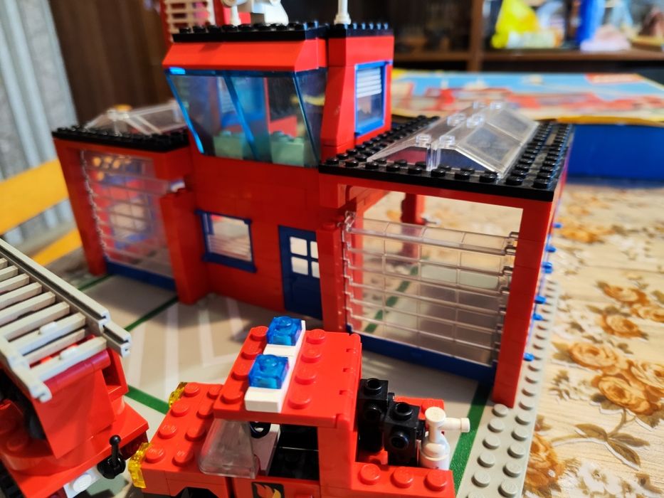 Лего 6385 lego fire house 1985 г