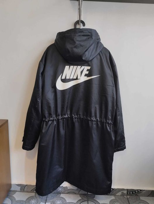 55 евро! Nike Sportswear Syn Fill Parka зимно мъжко