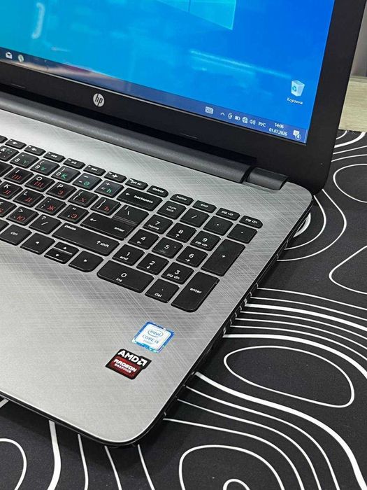 HP Notebook i5-6200U DDR3 8GB SSD Sata 256GB 15'6 HD