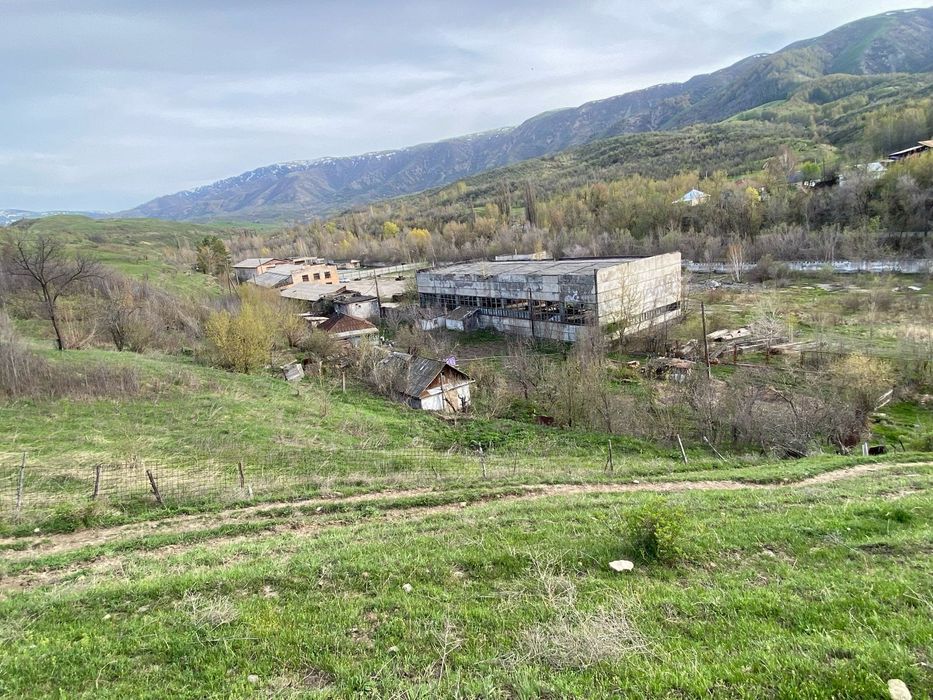 Продается 2 участка