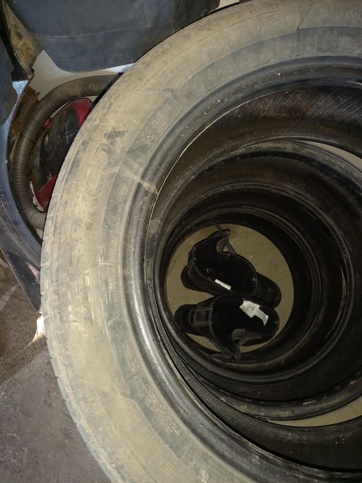 Продам шины летние