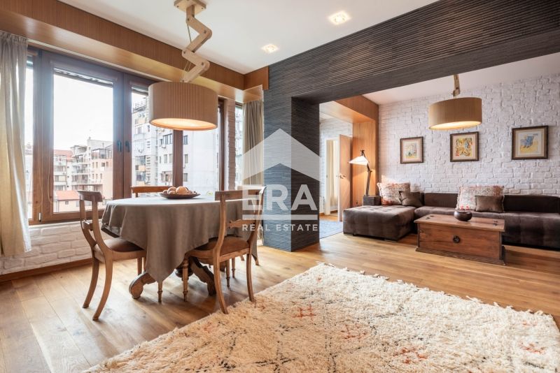 Продава се Двустаен апартамент в Варна, Център - 60 кв.м за 4834 €/кв.м - Снимка #7