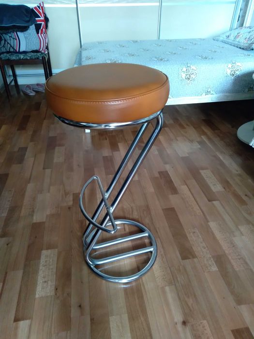 Продам стул барный