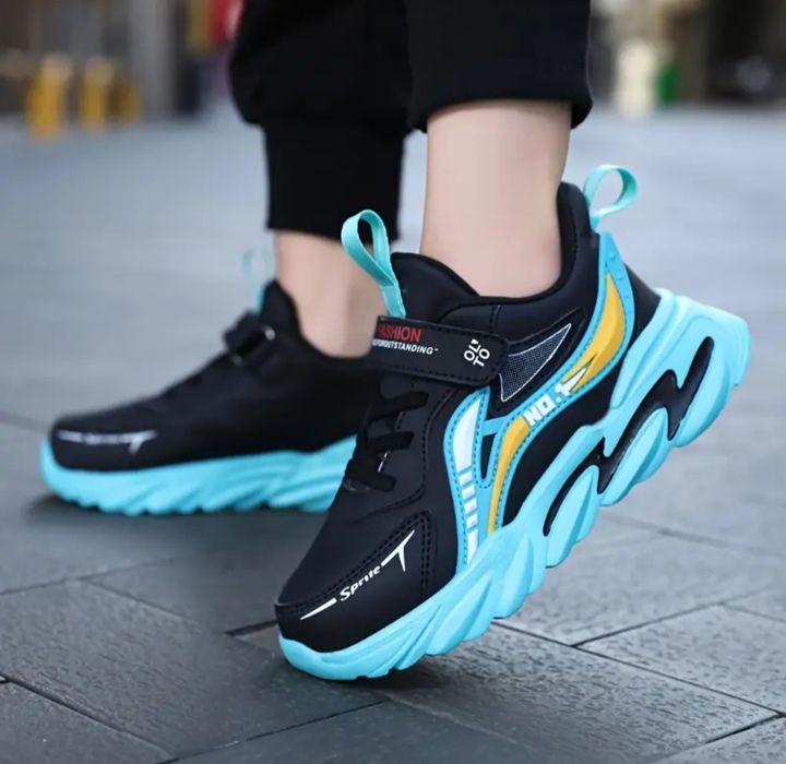 Утеплённые крассовки рр36(в отс)!