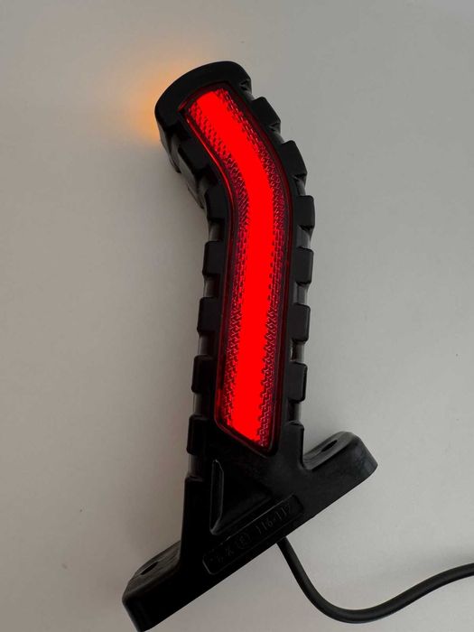 КОМПЛЕКТ LED неон габарит рогче 24V червено/бяло/жълто за камион, ремарке