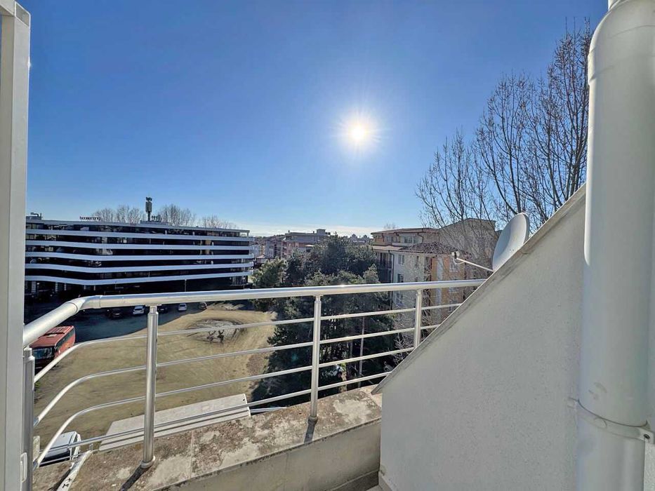 Продава се Двустаен апартамент в к.к. Слънчев бряг - 63 кв.м за 505 €/кв.м - Снимка #3