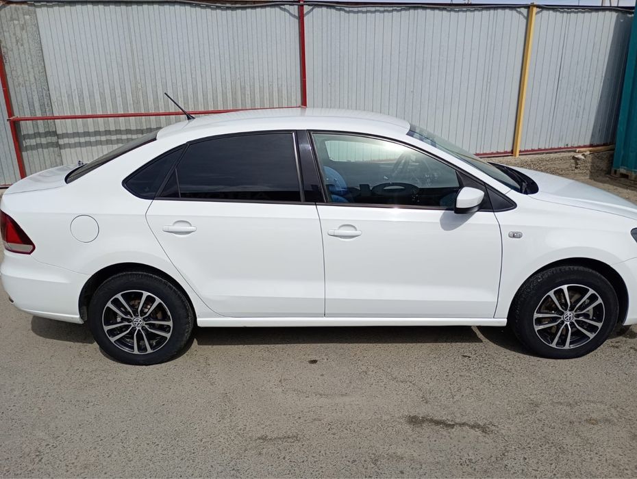 Продам поло за 5,8 млн.