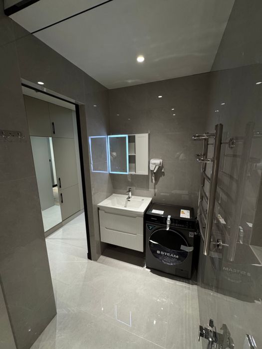 Сдам в Аренду! ЖК U-Tower 2/5/27 с болконом и прекрасным видом