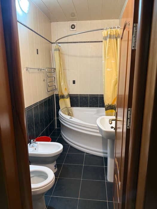 Продается квартира на Айбеке 1/2/9