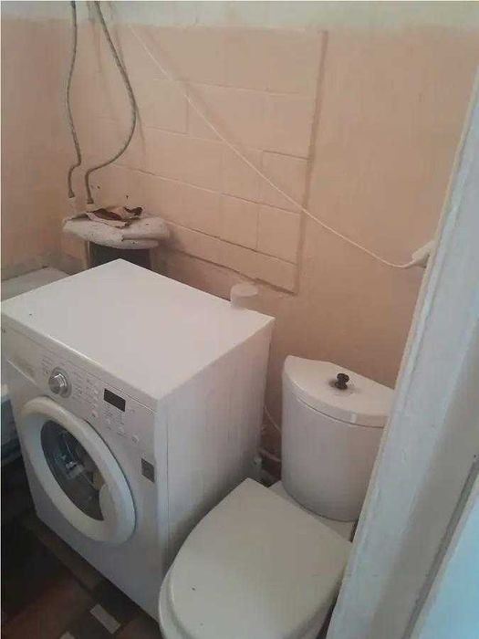 Продам 1комн на Бирюзова