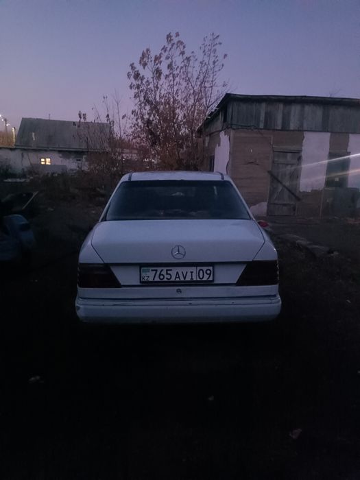 Mercedes-Benz E260 w124 2.0
