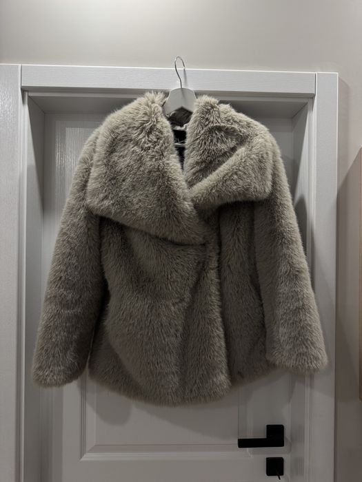 Zara яке пухено козина