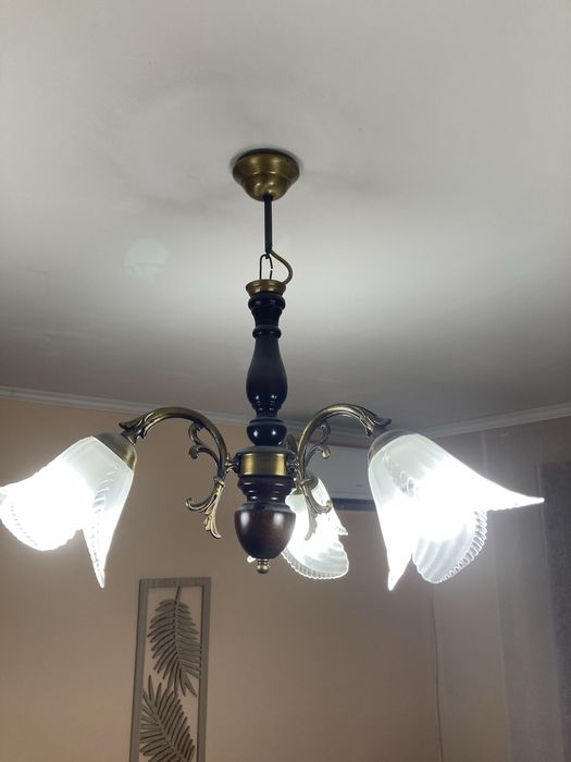 Осветителни тела в много добро състояние!