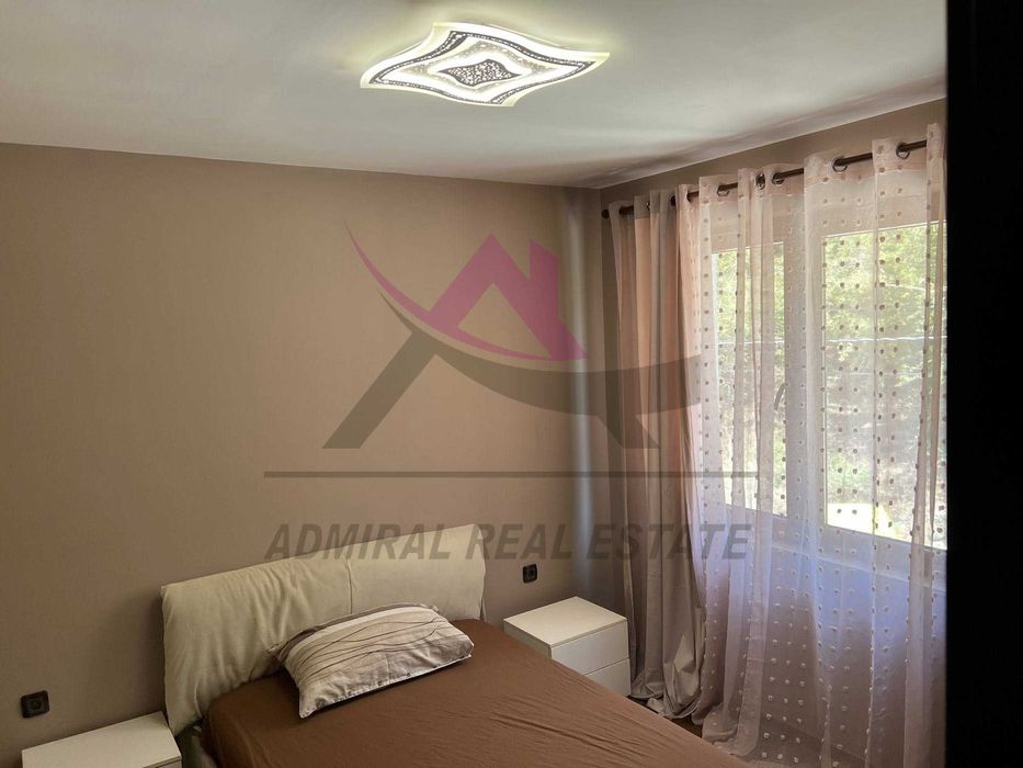 Дава се под наем Етаж от къща в Варна, м-т Пчелина - 95 кв.м за 750 € - Снимка #2