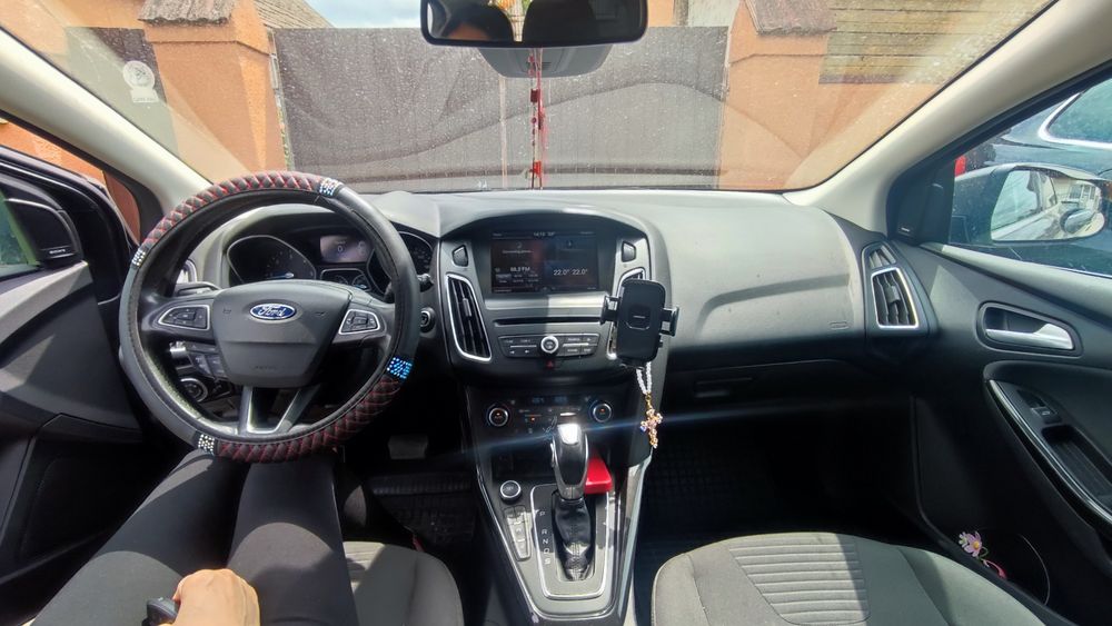 Vând Ford focus MK3 facelift