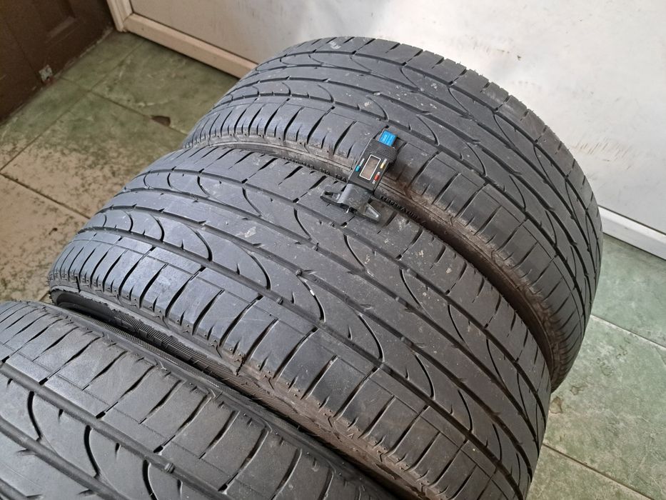 4 anvelope 225/45 R19 Bridgestone