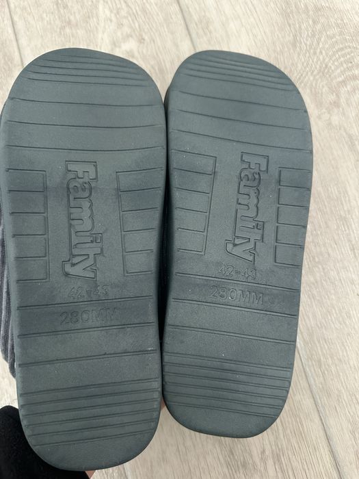 Продам тапочки