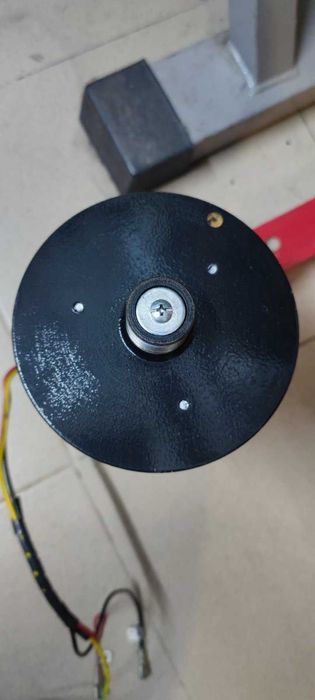 Двигатели и ленти за бягащи пътек и