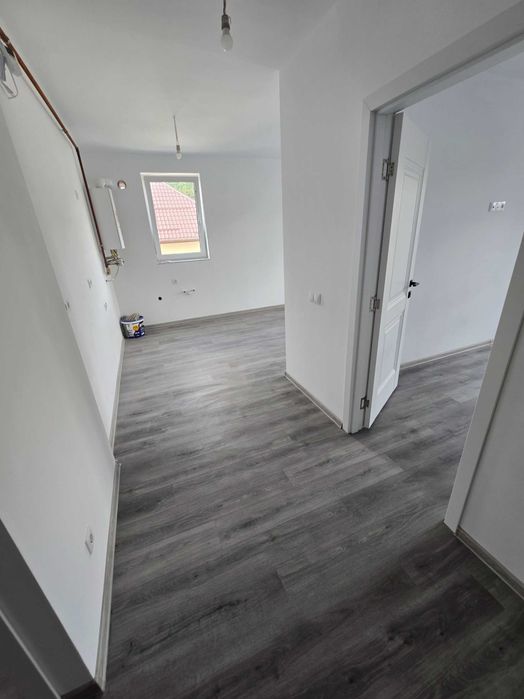 Ap.3 camere Et. 2 finisat + parcare subterana TVA inclus