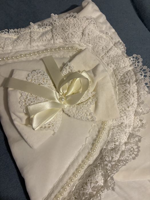 Prosop elegant port bebe botez nou