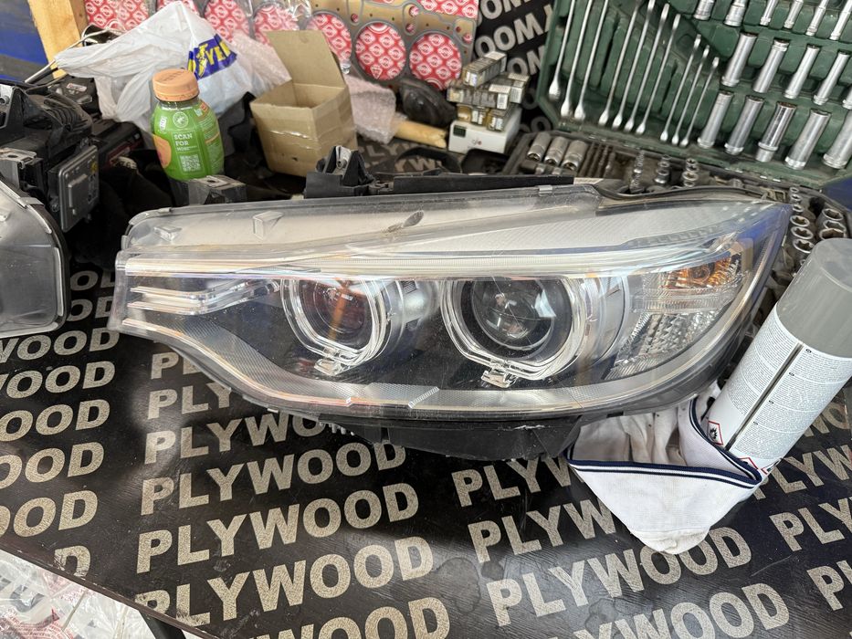 BMW F32 4 Фар Ляв Десен БМВ 4 серия F32